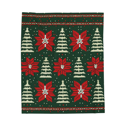 Christmas Poinsettia & Tree Velveteen Plush Blanket — Holiday Throw